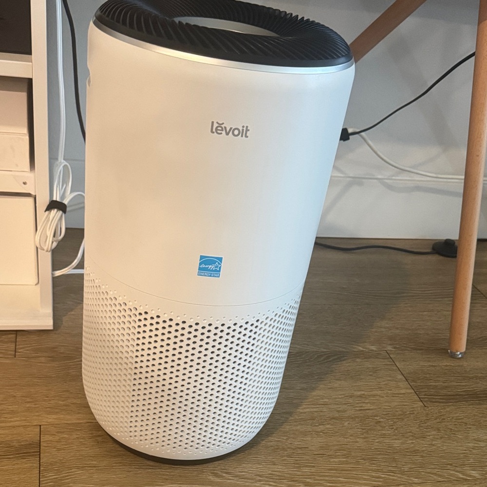 Levoit Pure Air Purifier in White C400S